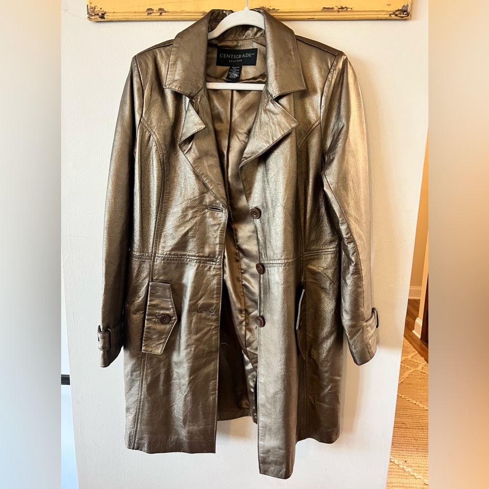 100% Leather Metallic Trench Coat Size Medium